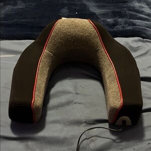 vintage homedics Black and Gray Neck pillow